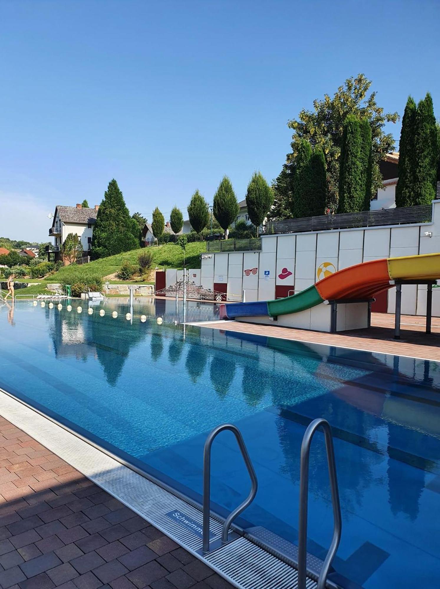 Pension Kinzl Mit E-Ladestation Offenhausen Екстер'єр фото